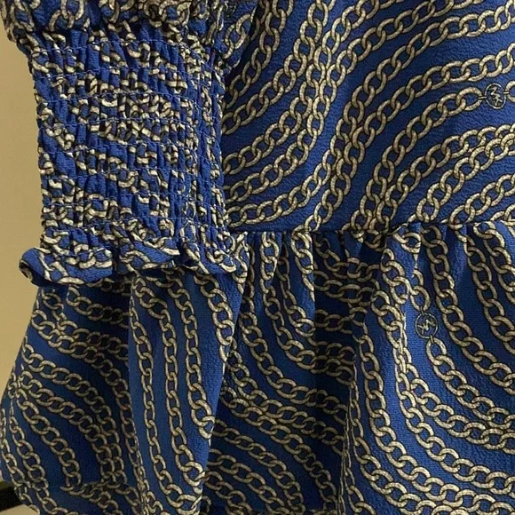 Micheal Kors Printed Ruffle Dress. - Picture 8 of 9